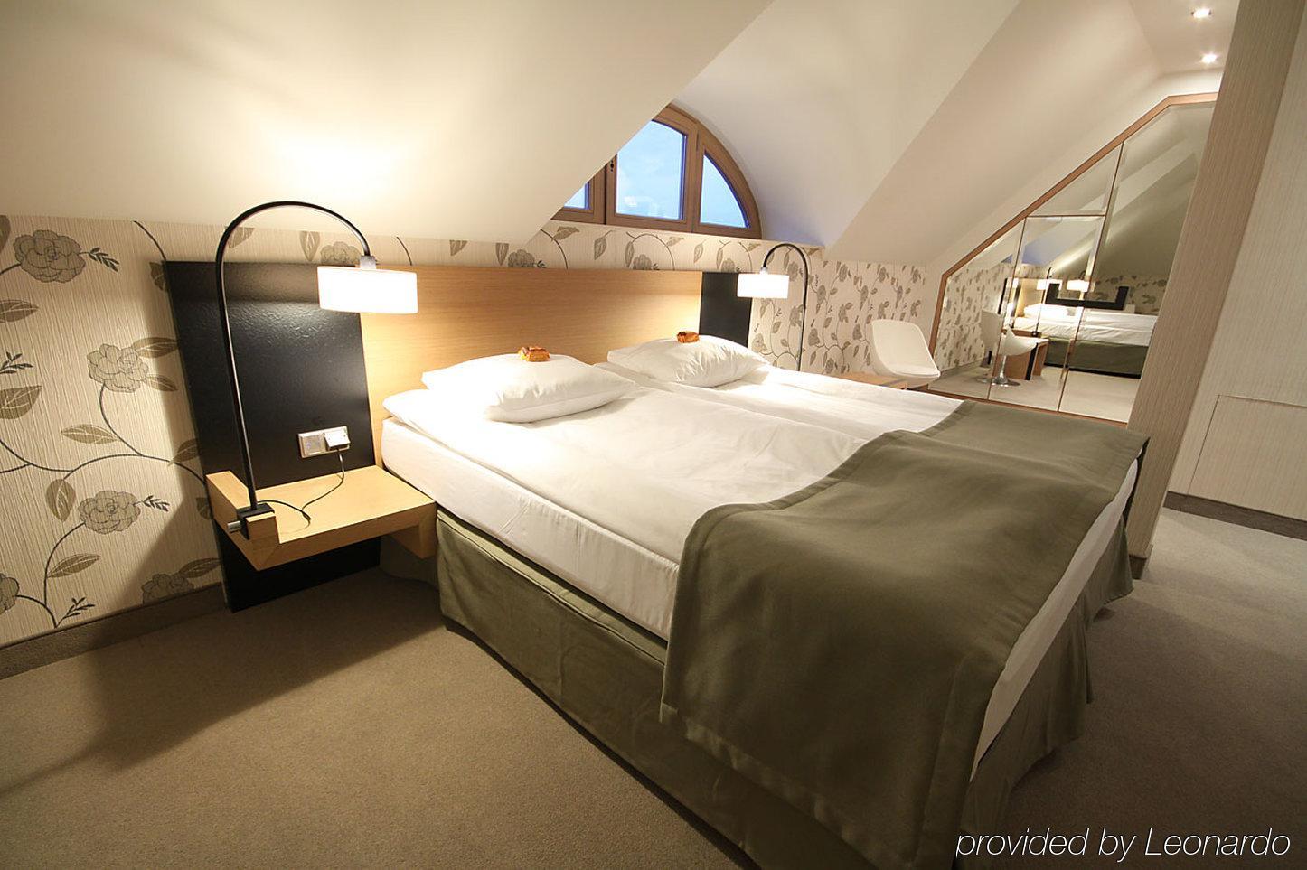 Hotel Bulwar Stary Toruń Cameră foto